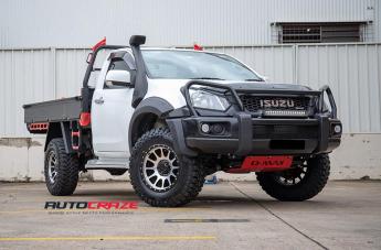ISUZU DMAX CALIBRE SATIN BLACK MACHINED FACE